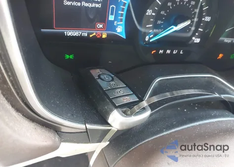 2017 Ford Fusion Hybrid Platinum from USA, damaged, VIN 3FA6P0RU5HR261962